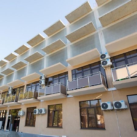 Calipso Sea Hotel Gagry Eksteriør bilde