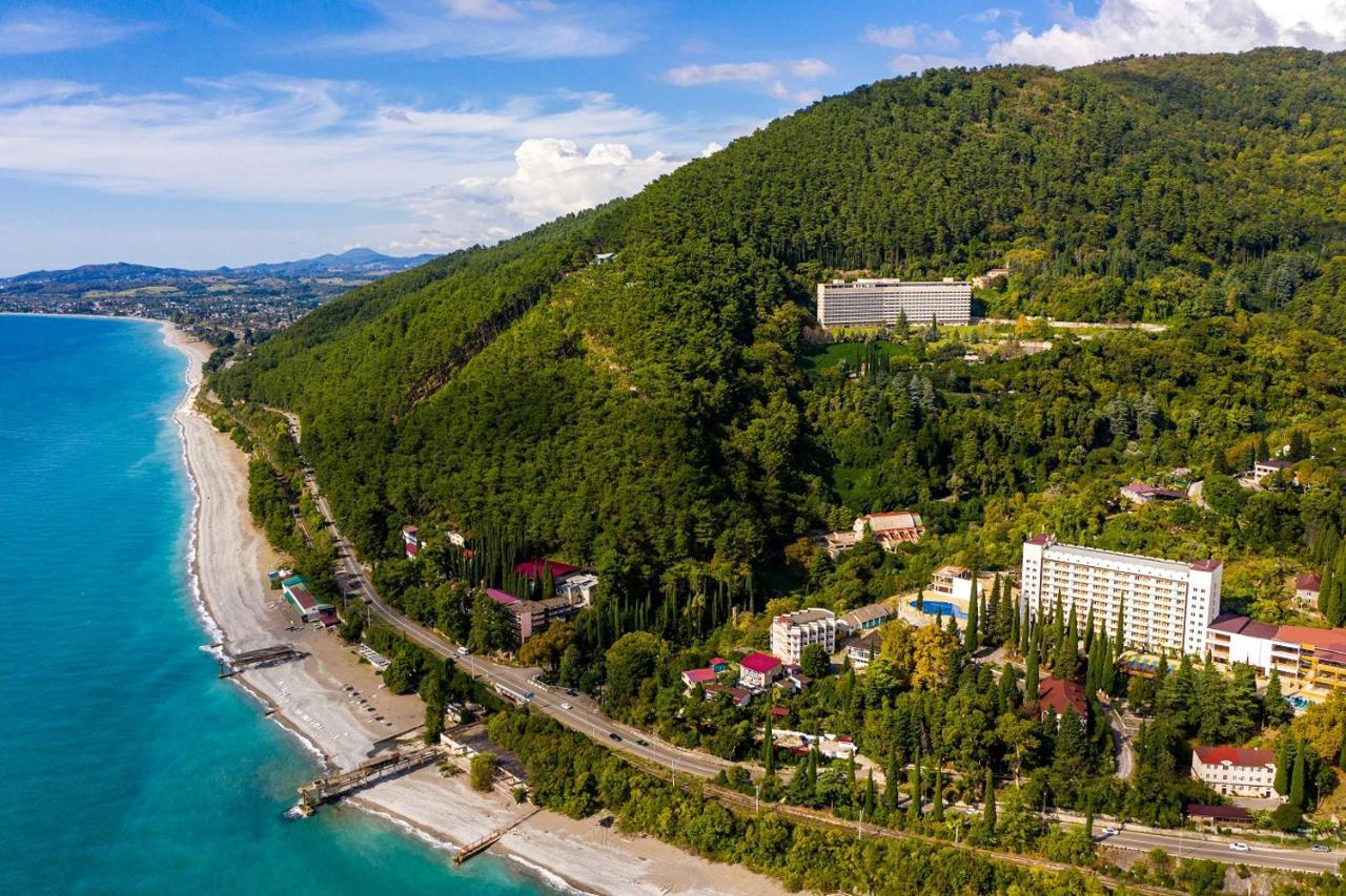 Calipso Sea Hotel Gagry Eksteriør bilde